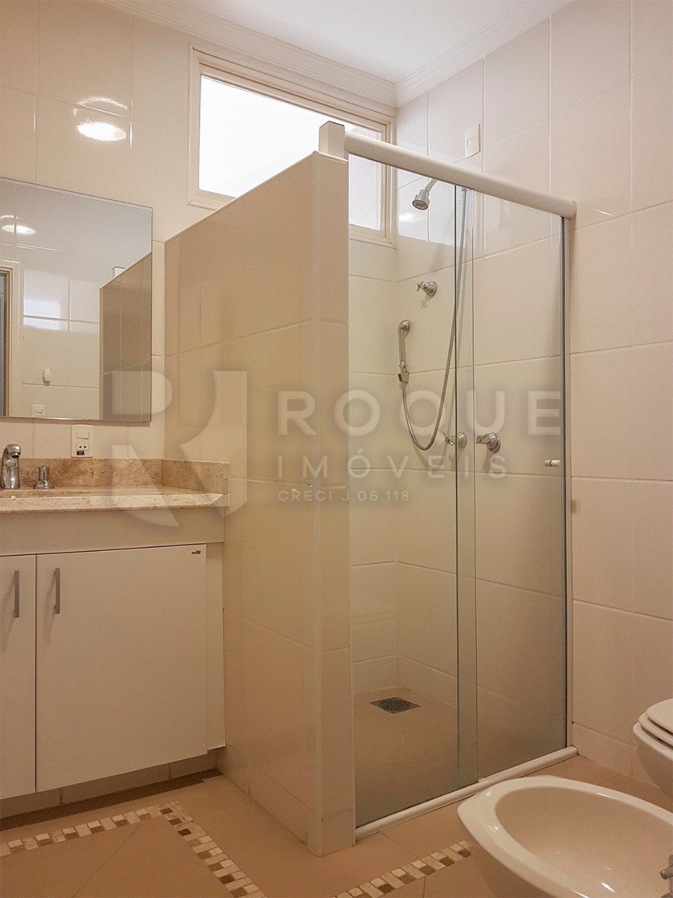 Casa em condomínio à venda no bairro Jardim Terras de Santa Elisa: 