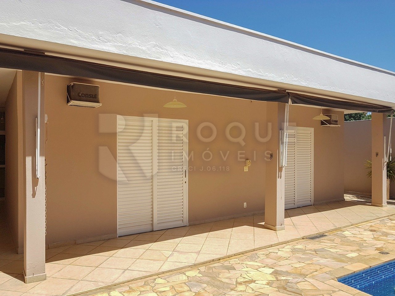 Casa em condomínio à venda no bairro Jardim Terras de Santa Elisa: 