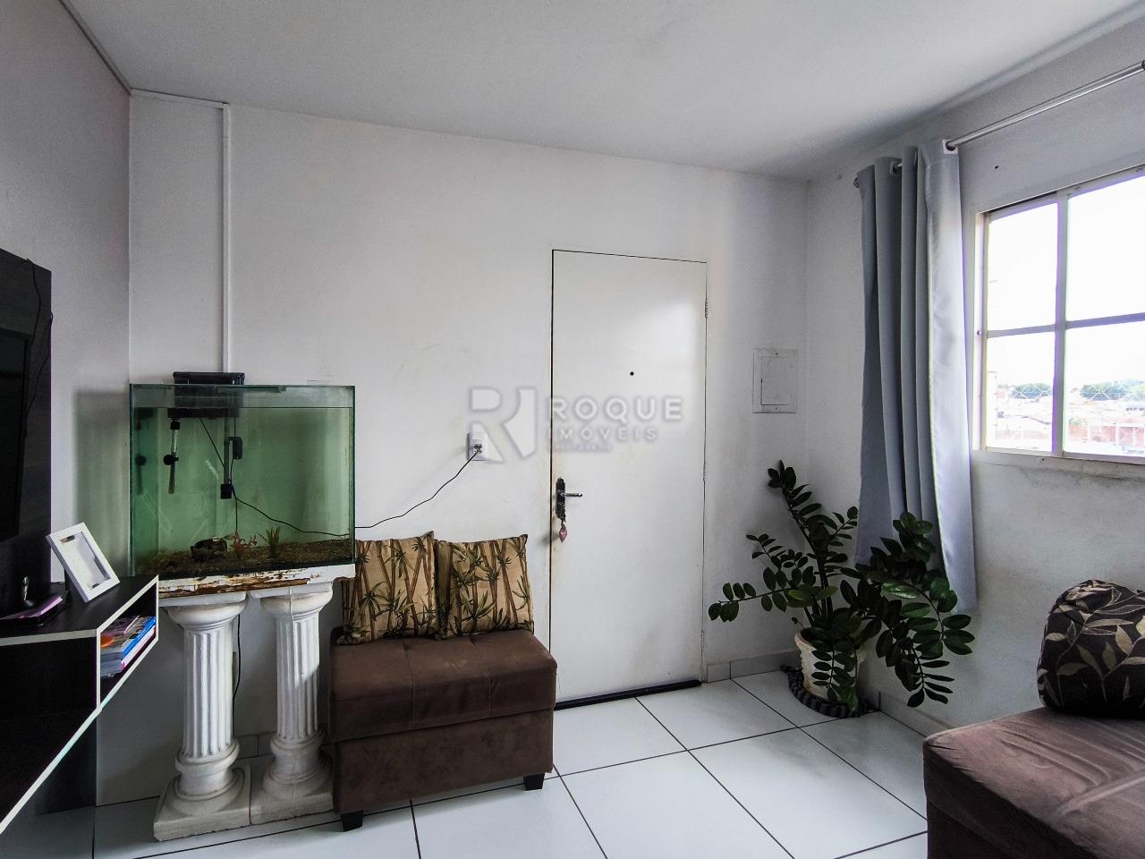 Apartamento à venda no bairro Parque Residencial Abílio Pedro: SALA DE ESTAR