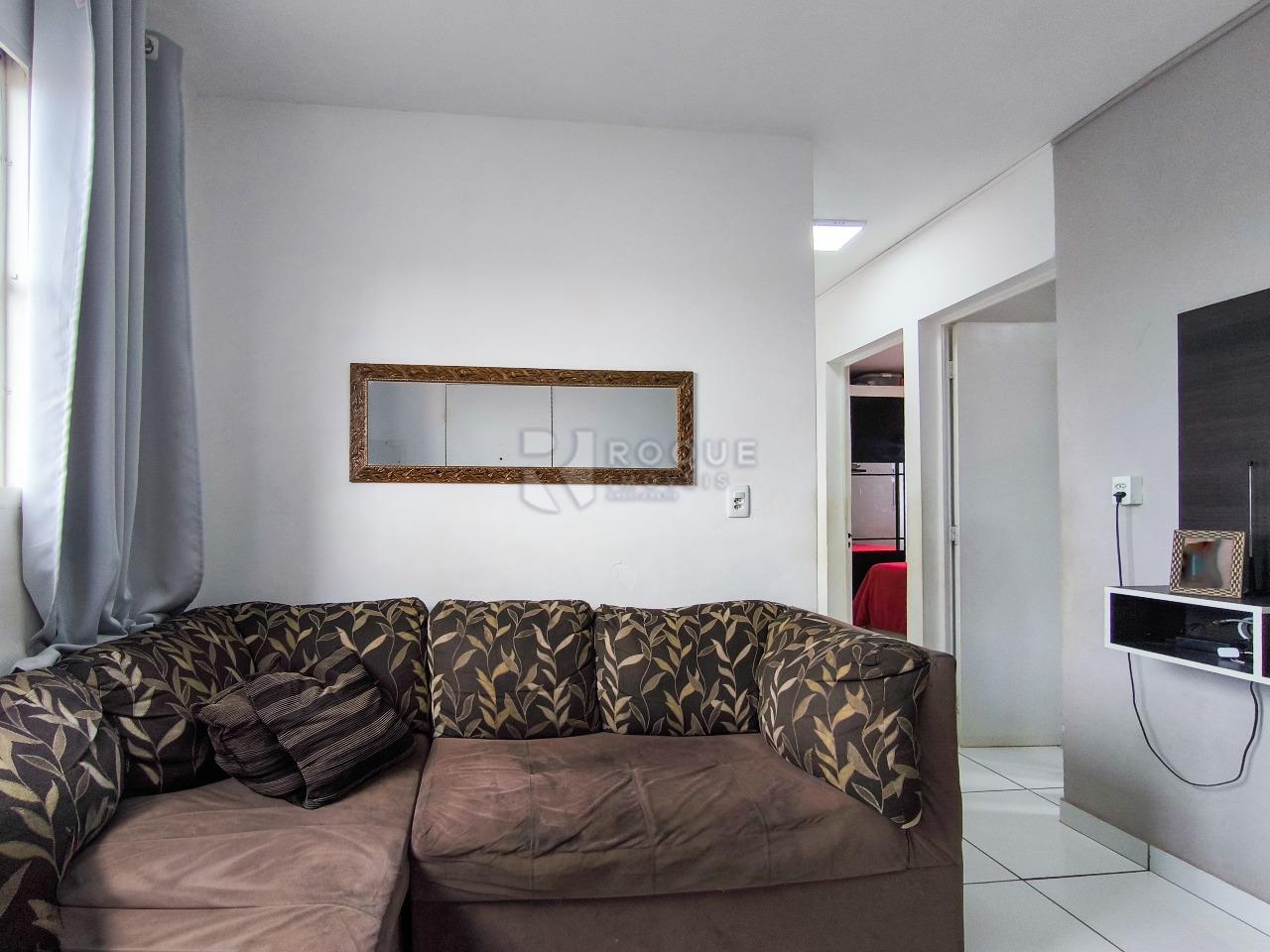 Apartamento à venda no bairro Parque Residencial Abílio Pedro: SALA DE ESTAR