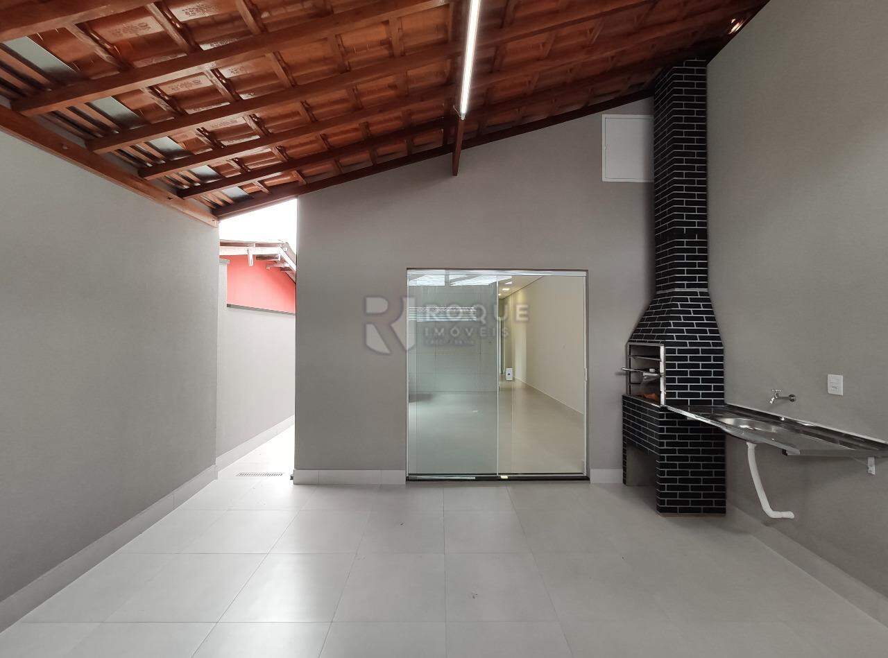 Casa Residencial à venda no bairro Jardim Morro Azul: Garagem 