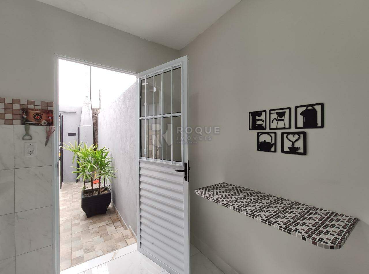 Casa Residencial para aluguel no bairro Parque Nossa Senhora das Dores: Cozinha
