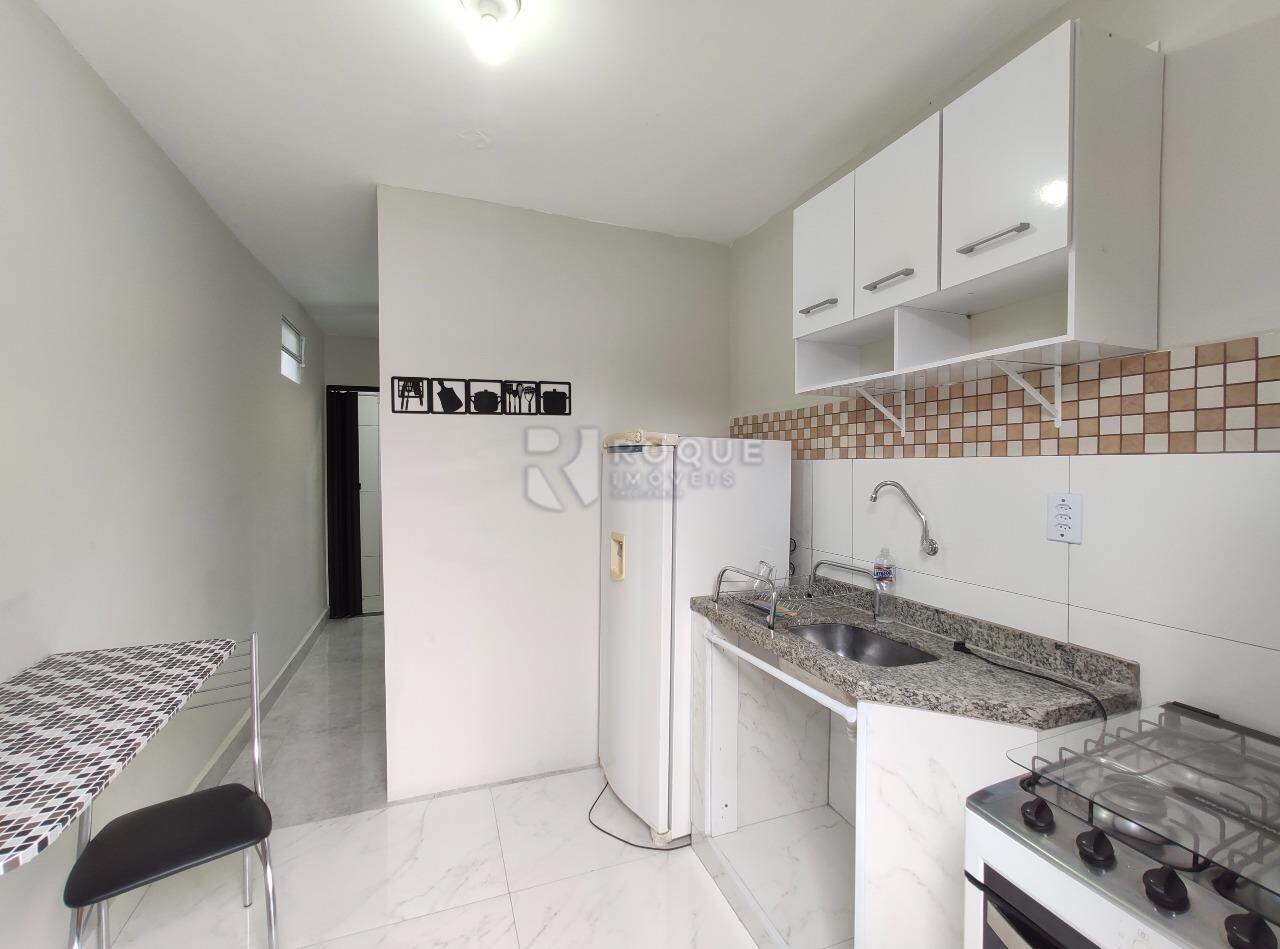 Casa Residencial para aluguel no bairro Parque Nossa Senhora das Dores: Cozinha