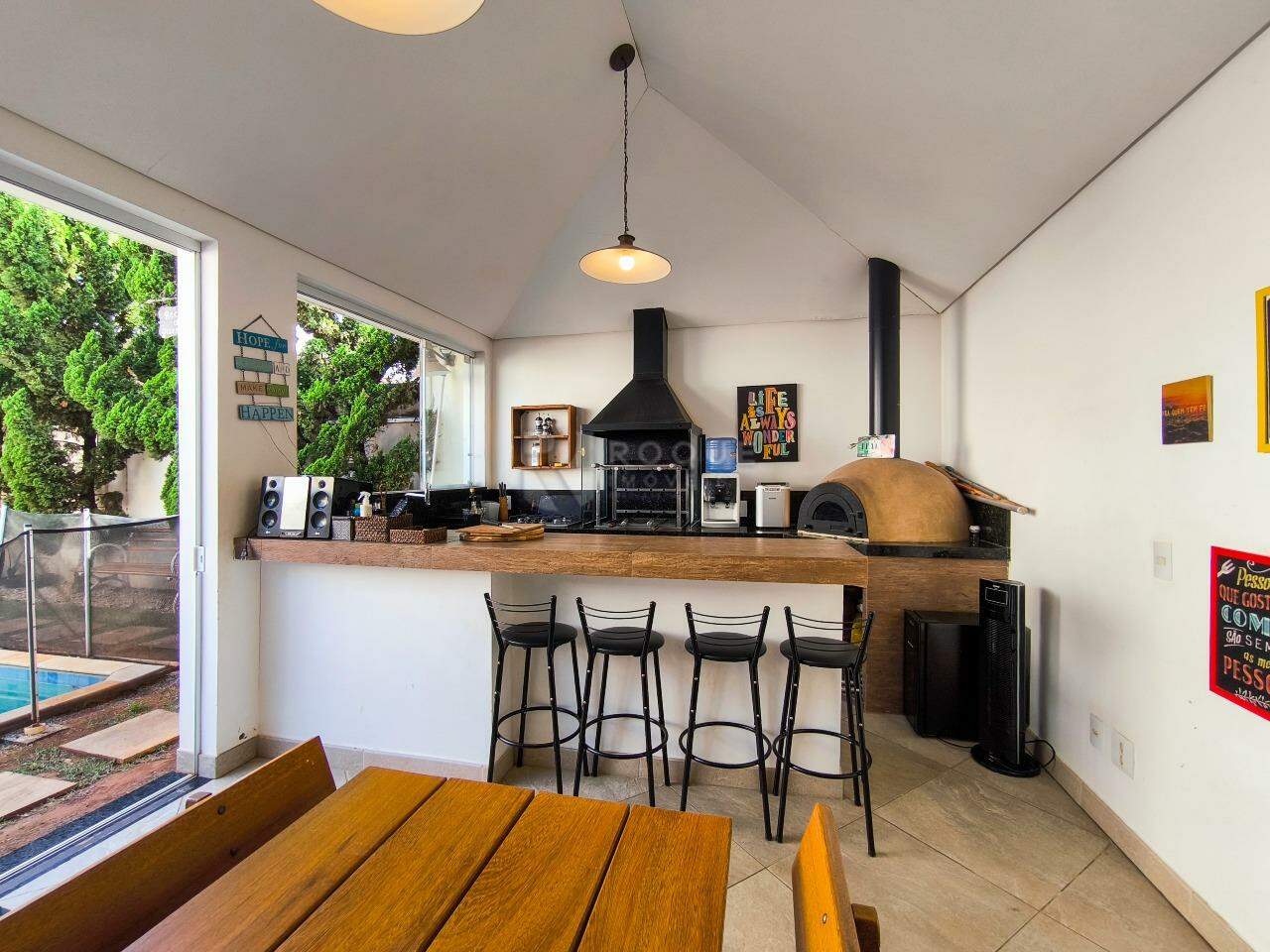 Casa em condomínio à venda no bairro Jardim Aquárius: ÁREA GOURMET