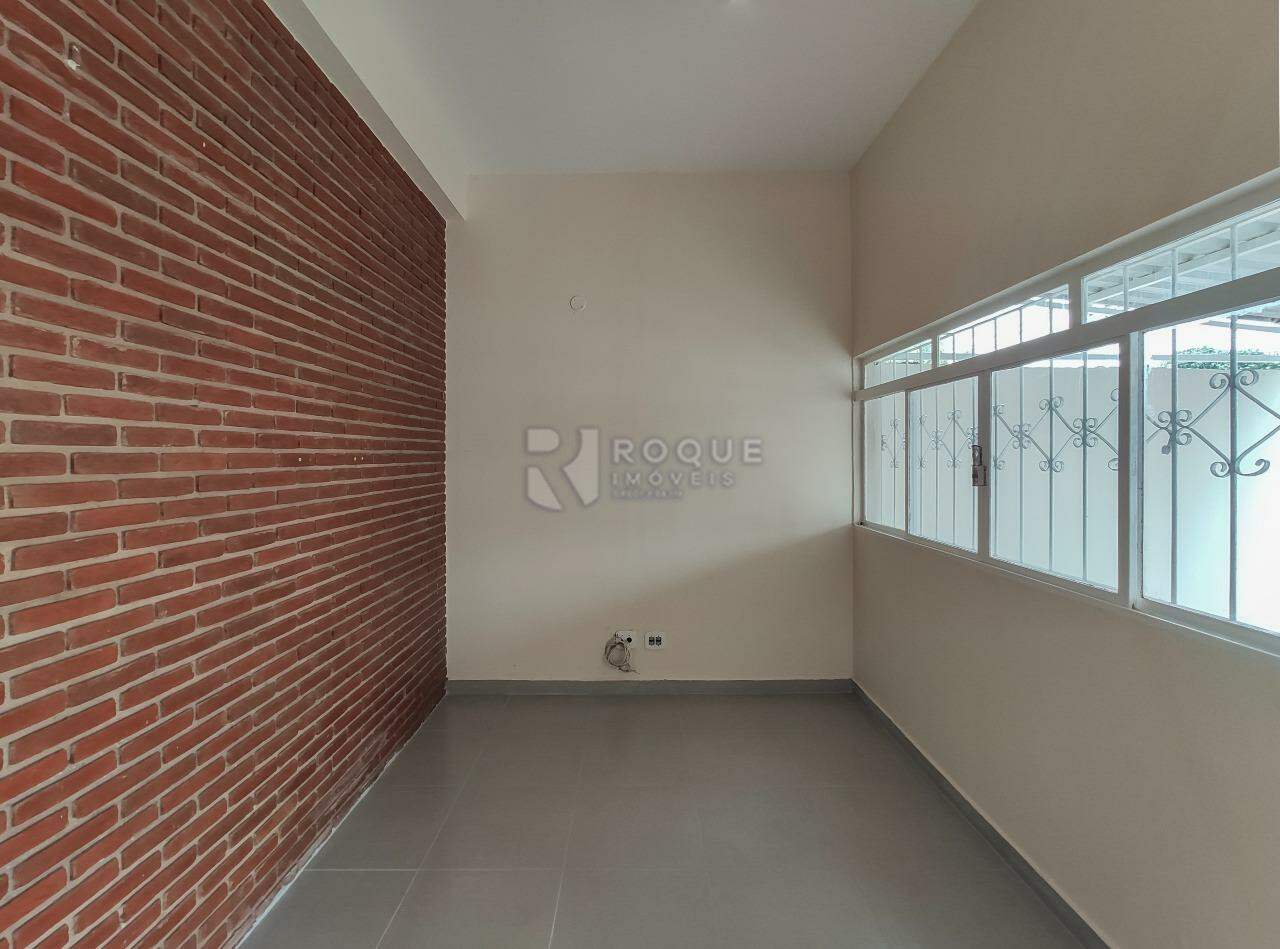 Casa Residencial para aluguel no bairro Jardim Nova Europa: Sala