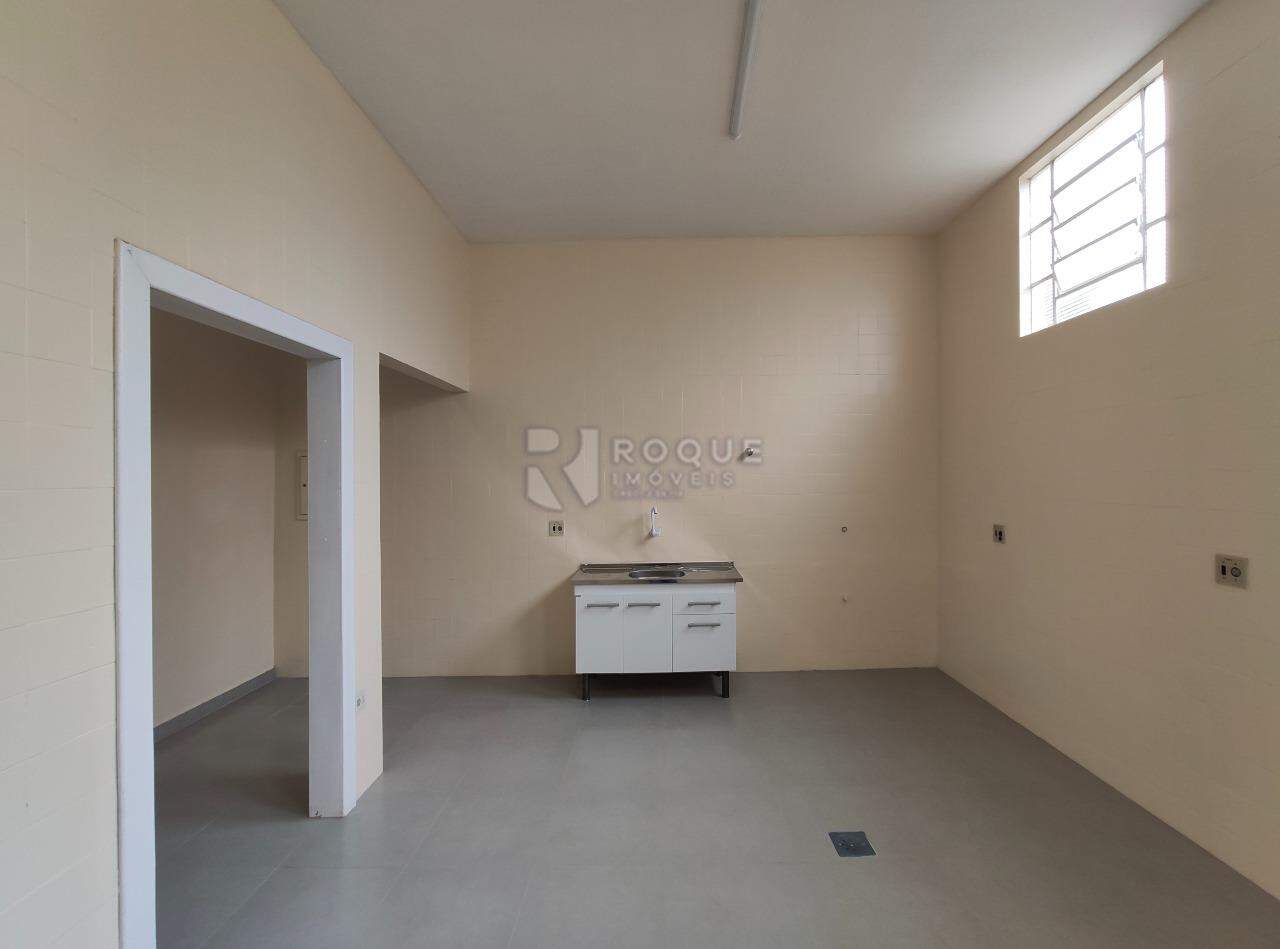 Casa Residencial para aluguel no bairro Jardim Nova Europa: Cozinha