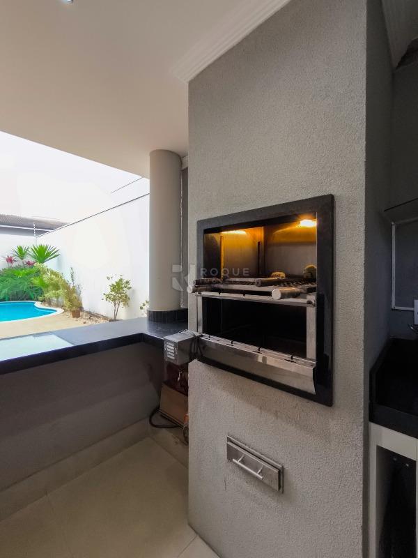 Casa em condomínio à venda no bairro Jardim Parque Avenida: CHURRASQUEIRA