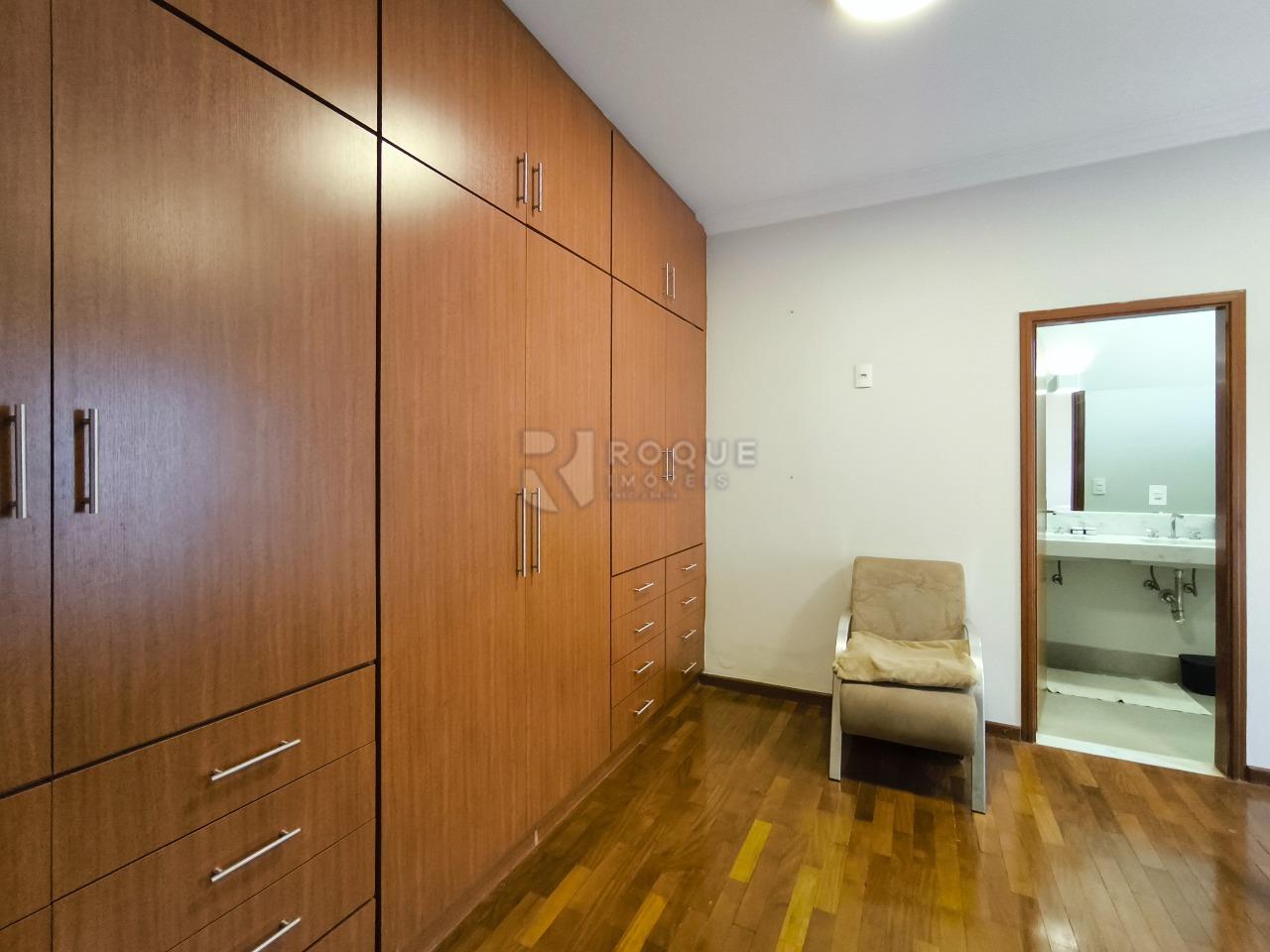 Casa em condomínio à venda no bairro Jardim Parque Avenida: SUÍTE