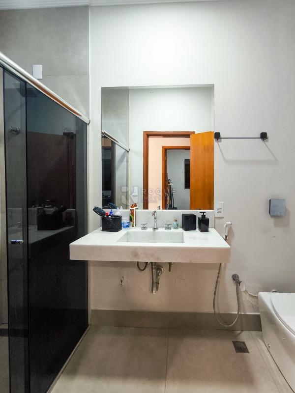 Casa em condomínio à venda no bairro Jardim Parque Avenida: BANHEIRO SOCIAL