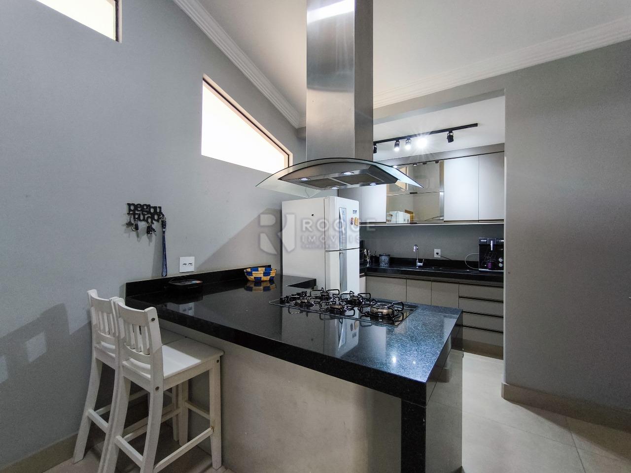 Casa em condomínio à venda no bairro Jardim Parque Avenida: COZINHA