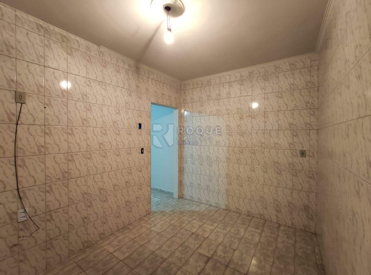 Casa Residencial para aluguel no bairro Jardim Ouro Verde: Copa