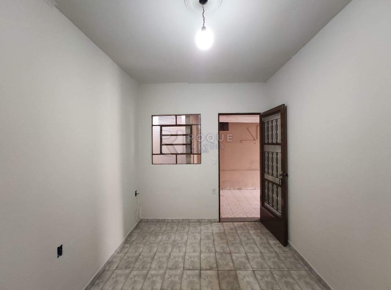 Casa Residencial para aluguel no bairro Jardim Ouro Verde: Sala