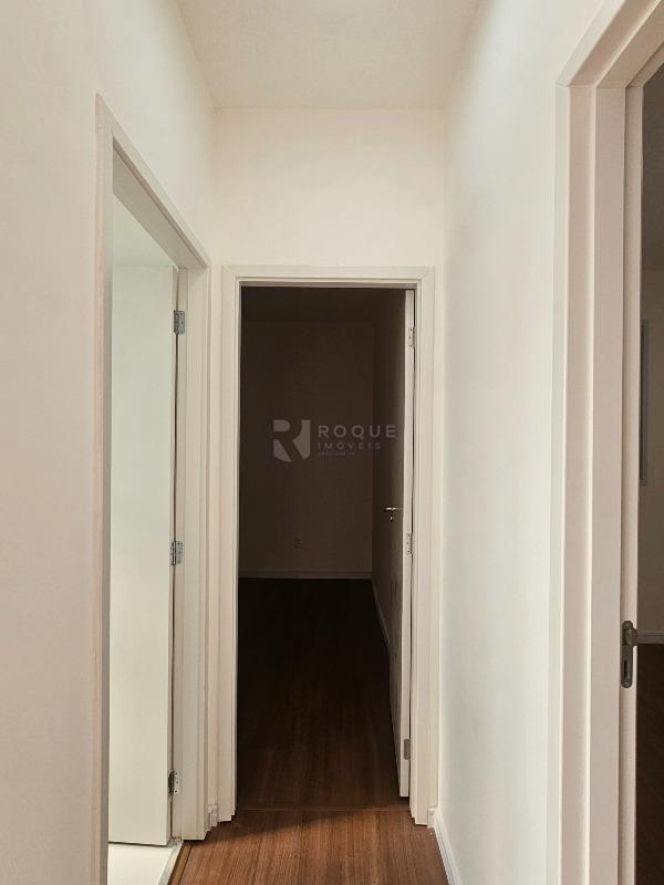 Apartamento à venda no bairro Chácaras Antonieta: Hall