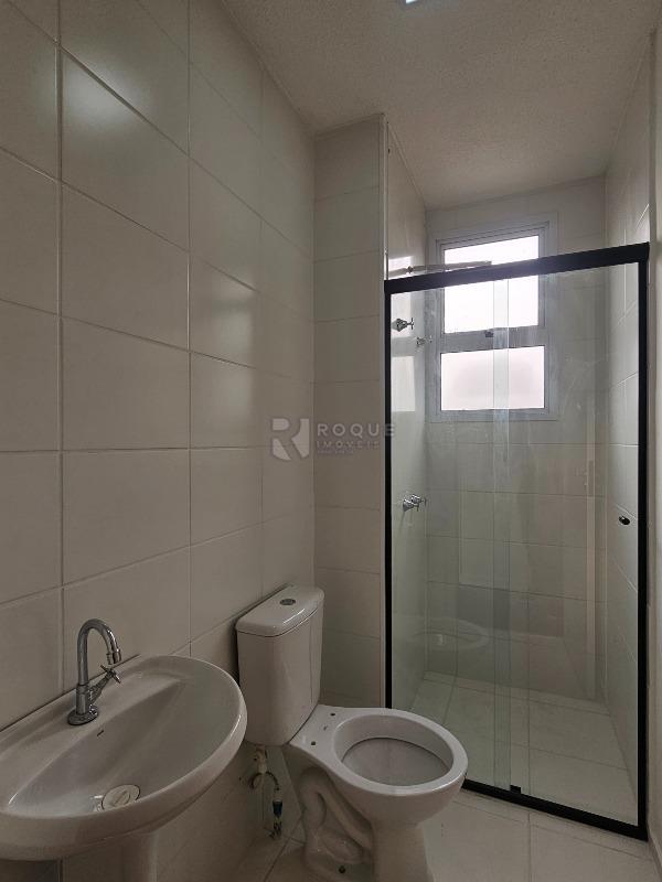 Apartamento à venda no bairro Chácaras Antonieta: WC Social