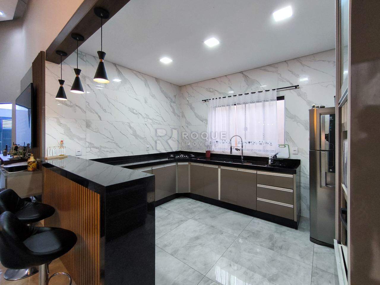 Casa Residencial à venda no bairro Jardim Marajoara: COZINHA