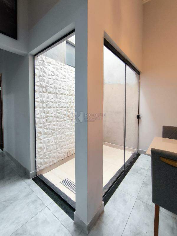 Casa Residencial à venda no bairro Jardim Marajoara: JARDIM DE INVERNO