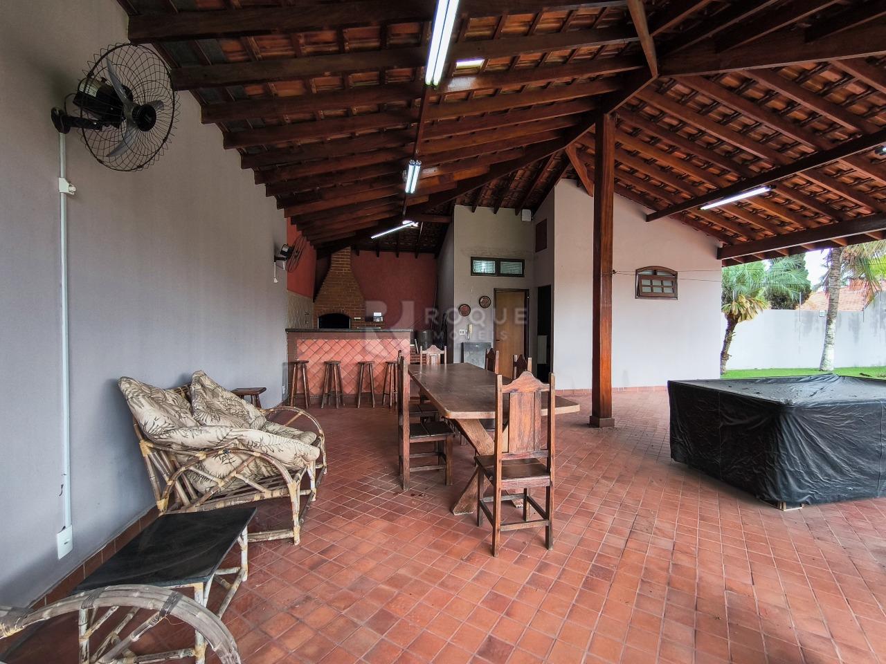 Chácara à venda no bairro Bairro dos Loiolas: ÁREA GOURMET