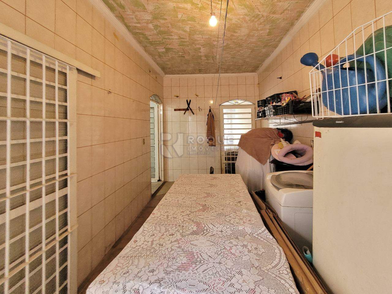 Casa Residencial à venda no bairro Parque Residencial Sthalberg: LAVANDERIA
