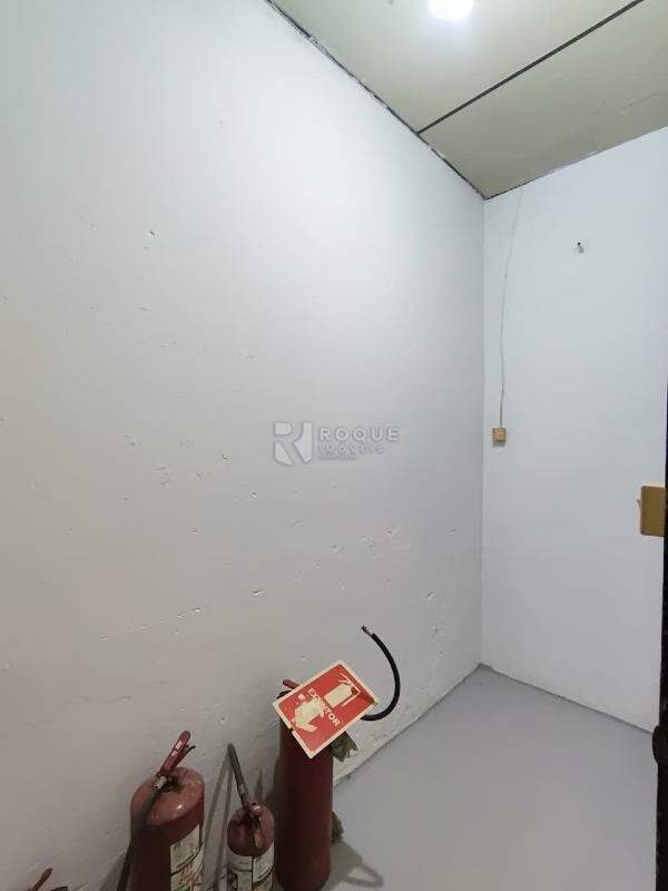 Barracão/Galpão para aluguel no bairro Jardim Boa Esperança: Sala