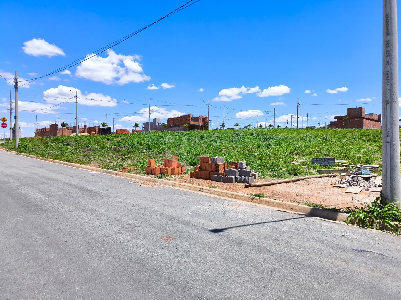 Terreno em condomínio à venda no bairro Jardim Cidade Universitária II: 