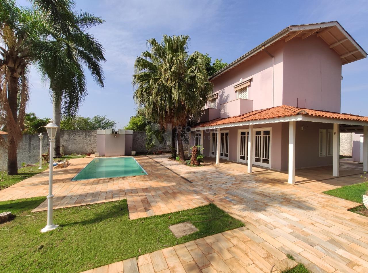 Casa em condomínio para aluguel no bairro Portal das Rosas: Área externa