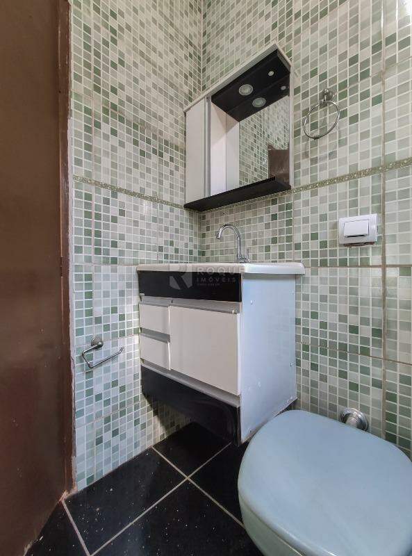 Casa Residencial à venda no bairro Jardim Gustavo Picinini: WC