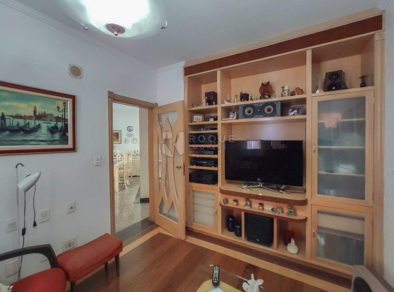 Apartamento à venda no bairro Centro: Sala de TV 