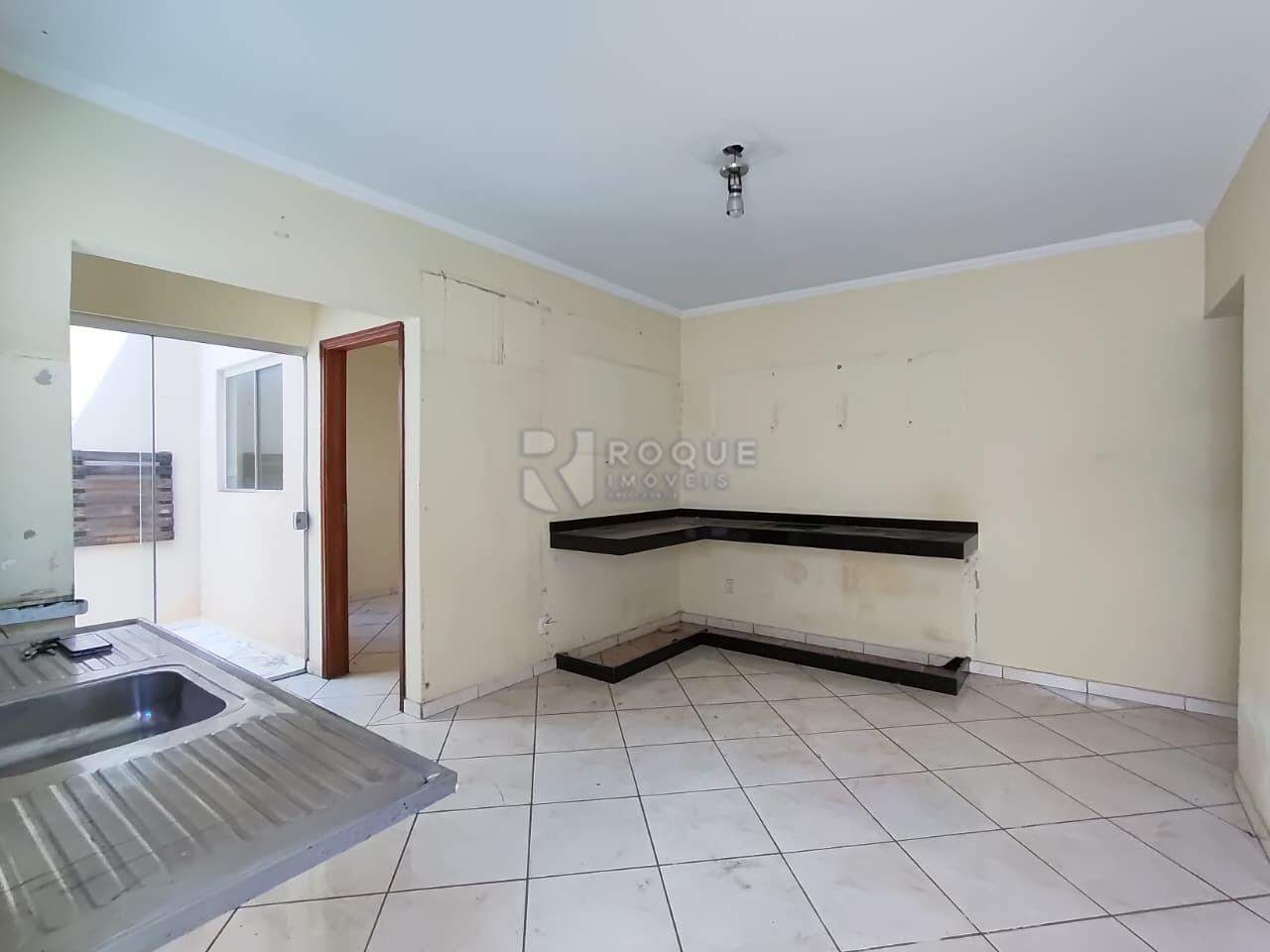 Casa Residencial para aluguel no bairro Jardim São Lourenço: Cozinha