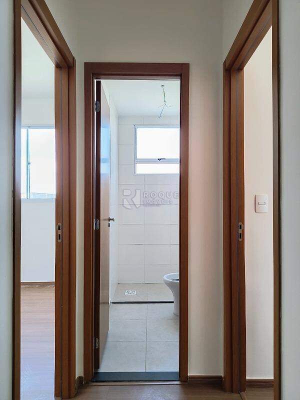 Apartamento para aluguel no bairro Fazenda Duas Barras: Hall