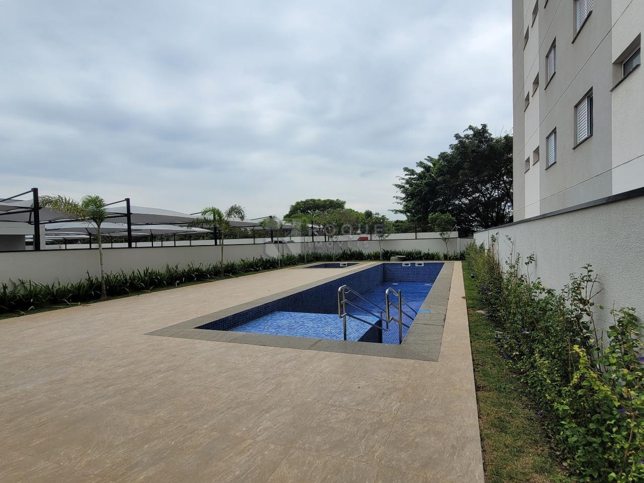 Apartamento à venda no bairro Jardim Santa Adélia: PISCINA