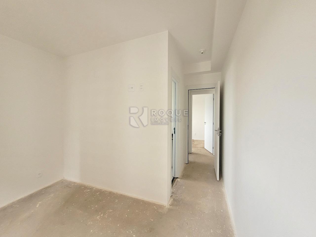 Apartamento à venda no bairro Jardim Santa Adélia: SUÍTE