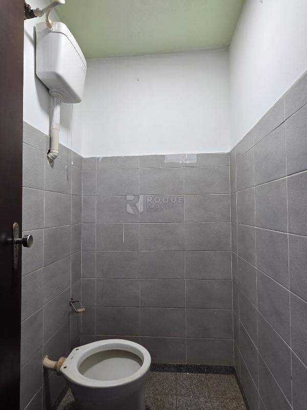 Casa Residencial à venda no bairro Jardim Santo André: WC externo
