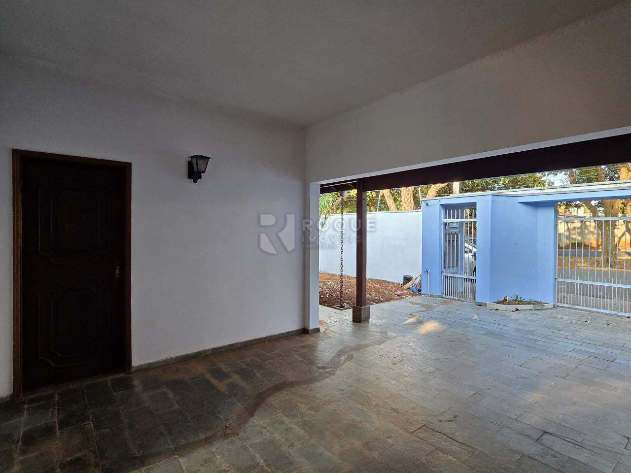 Casa Residencial à venda no bairro Jardim Santo André: Garagem