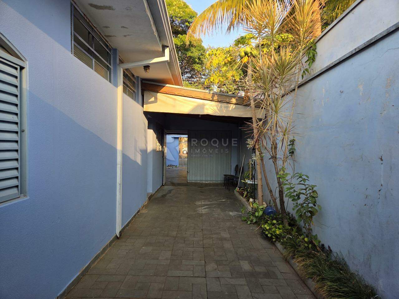 Casa Residencial à venda no bairro Jardim Santo André: Garagem/Acesso fundos