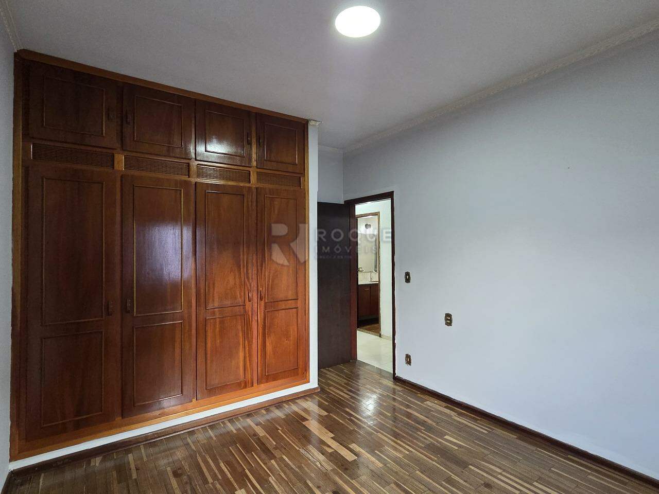 Casa Residencial à venda no bairro Jardim Santo André: Dormitório 2