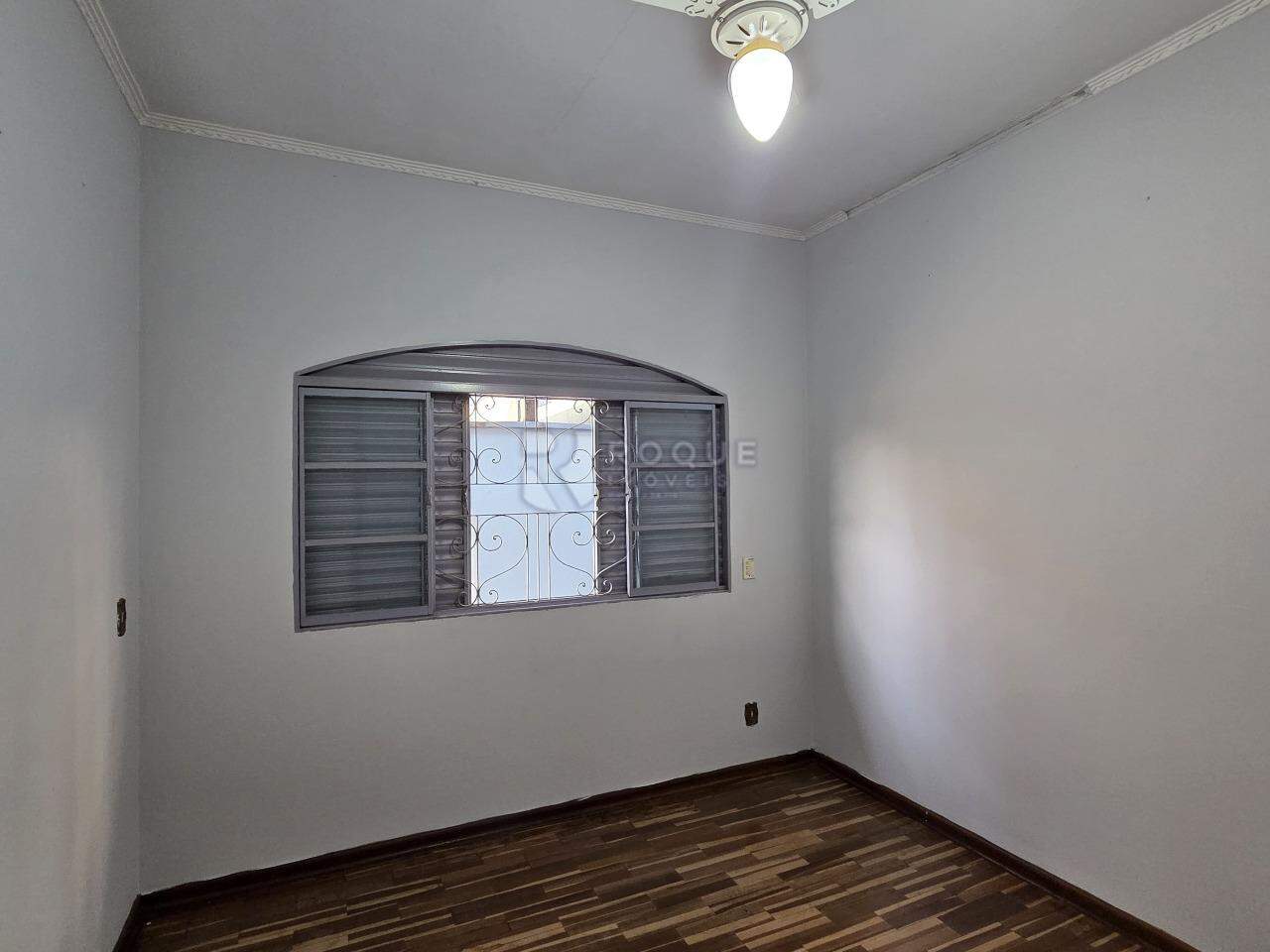 Casa Residencial à venda no bairro Jardim Santo André: Dormitório 1