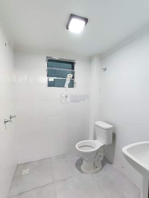 Barracão/Galpão para aluguel no bairro Parque Hippolyto: WC Mezanino 01