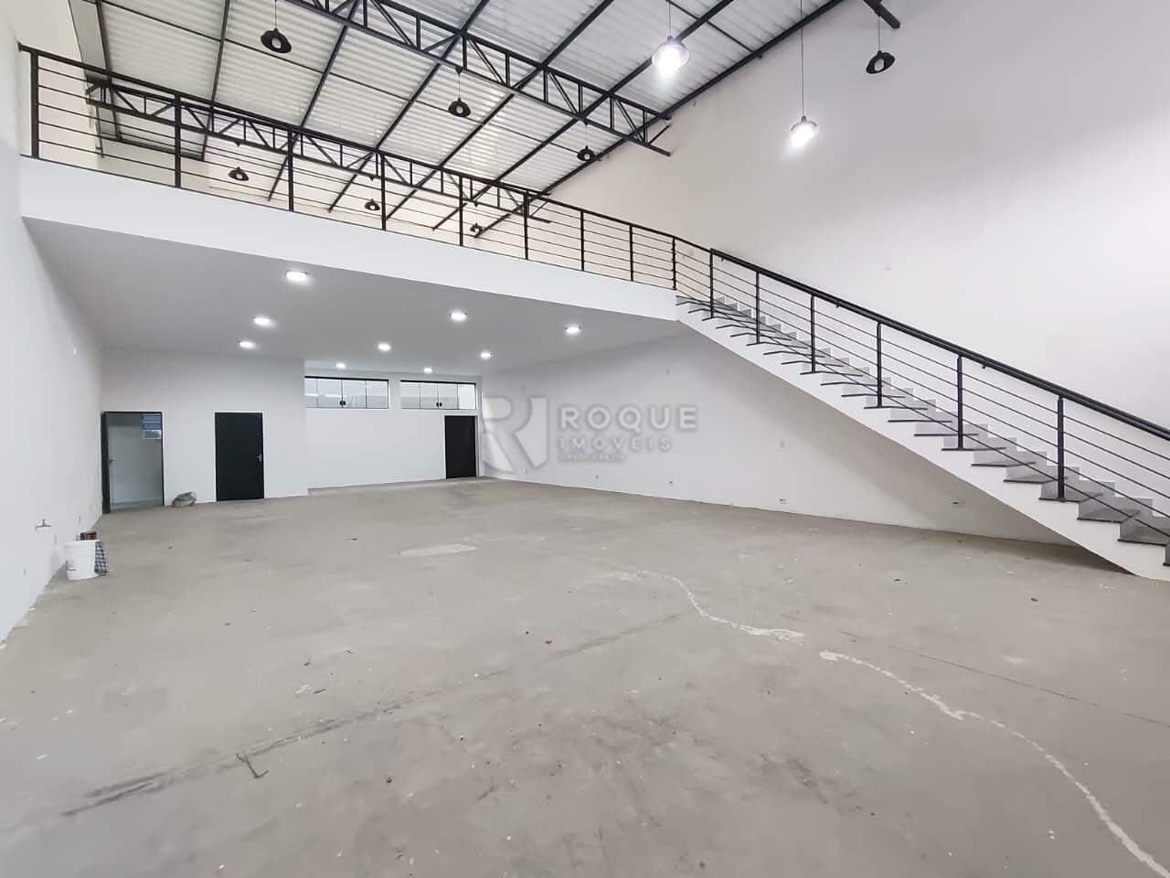 Barracão/Galpão para aluguel no bairro Parque Hippolyto: Salão