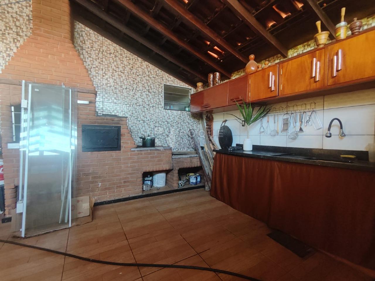 Casa Residencial à venda no bairro Jardim Lagoa Nova: AREA GOURMET