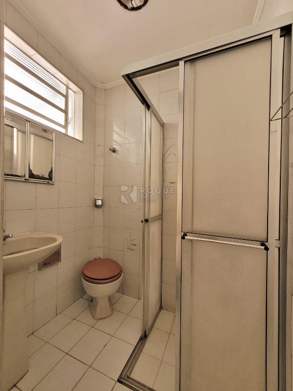 Casa Residencial à venda no bairro Centro: BANHEIRO SUÍTE 