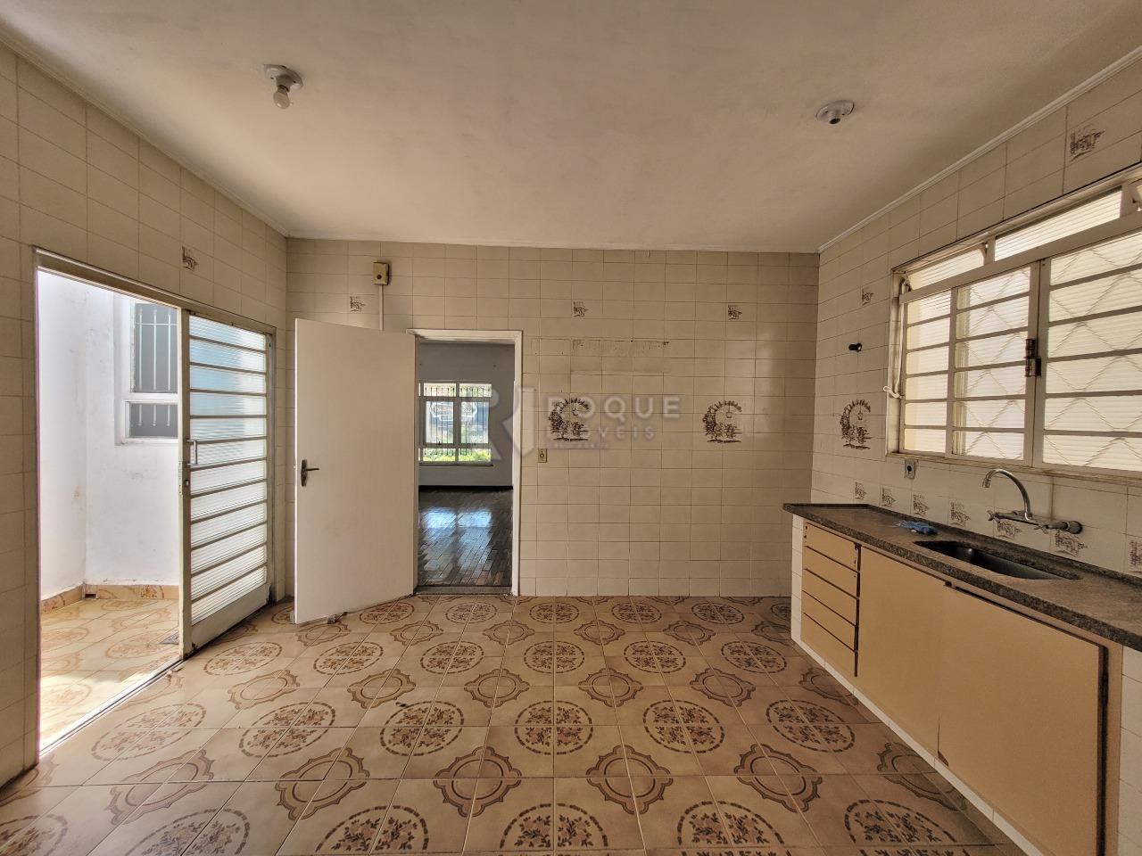 Casa Residencial à venda no bairro Centro: COZINHA