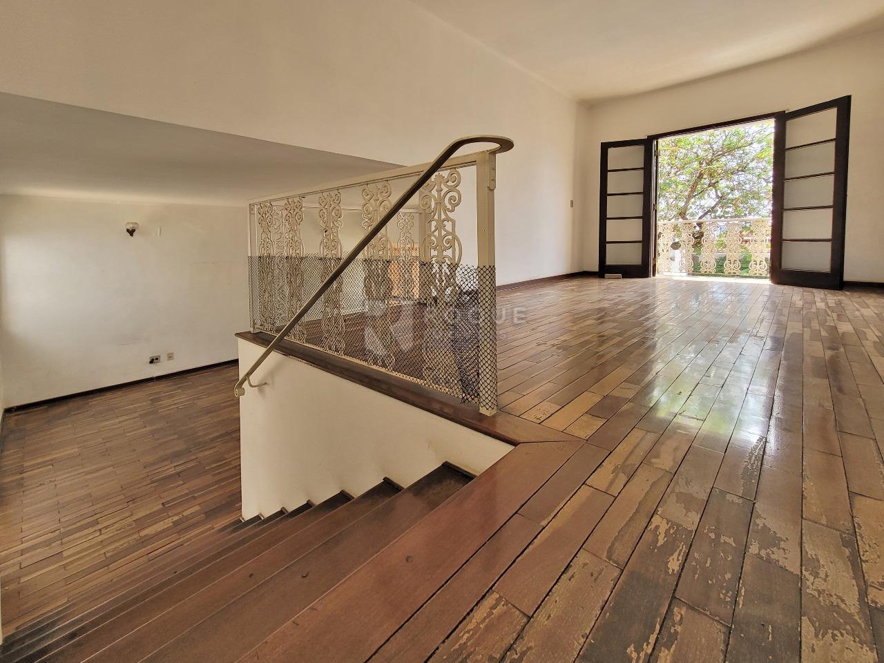 Casa Residencial à venda no bairro Centro: SALA DE JANTAR