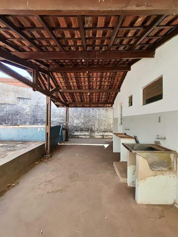 Casa Residencial para aluguel no bairro Jardim São Paulo: Rancho/ Lavanderia