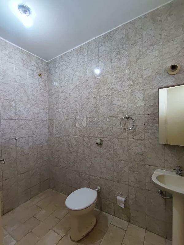 Casa Residencial para aluguel no bairro Jardim São Paulo: WC
