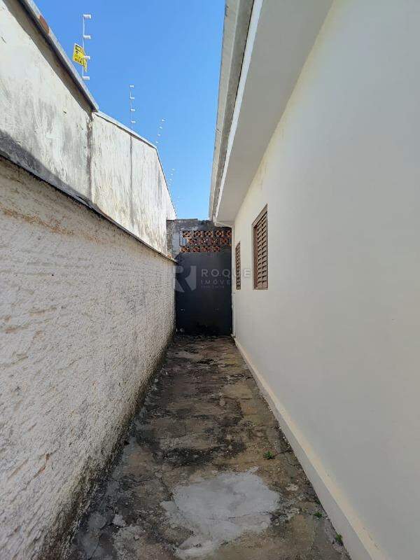 Casa Residencial para aluguel no bairro Jardim São Paulo: Corredor Externo