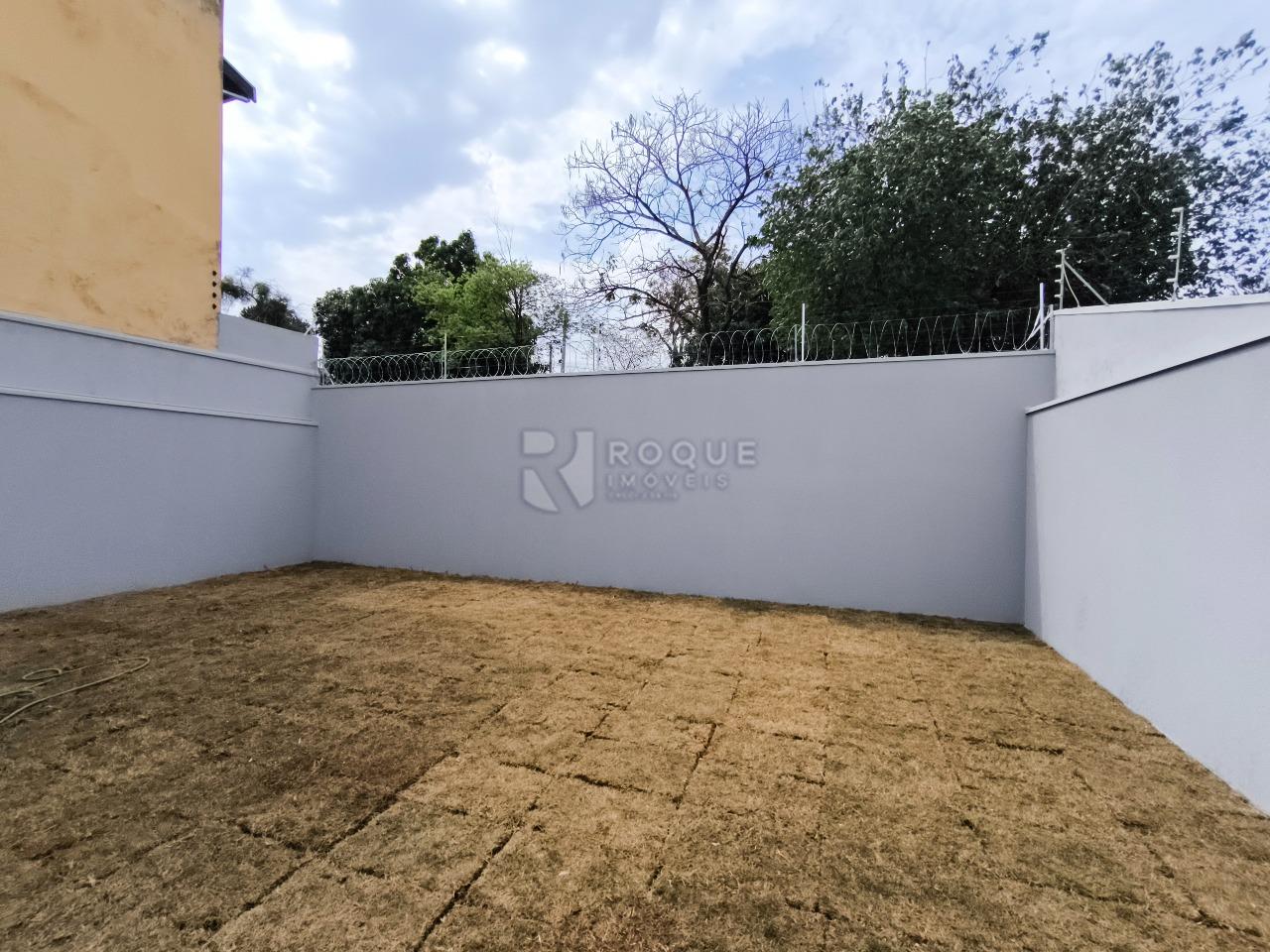 Casa Residencial à venda no bairro Jardim Maria Flora: QUINTAL