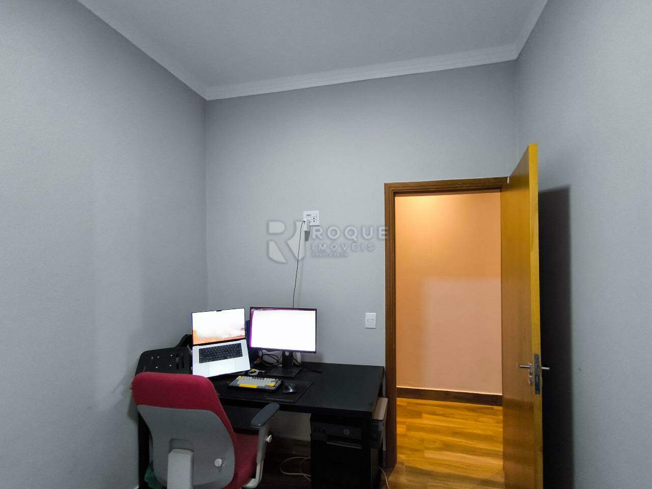 Casa Residencial à venda no bairro Jardim Lago Azul: DORMITÓRIO 1