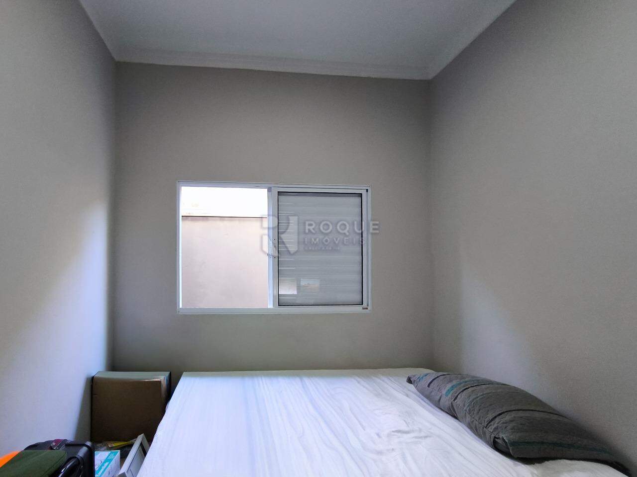 Casa Residencial à venda no bairro Jardim Lago Azul: DORMITÓRIO 1