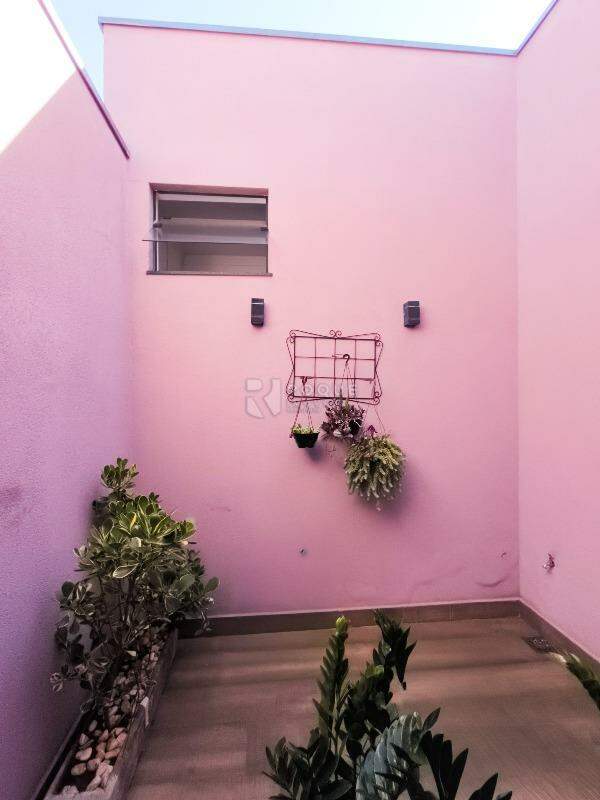 Casa Residencial à venda no bairro Jardim Lago Azul: JARDIM DE INVERNO