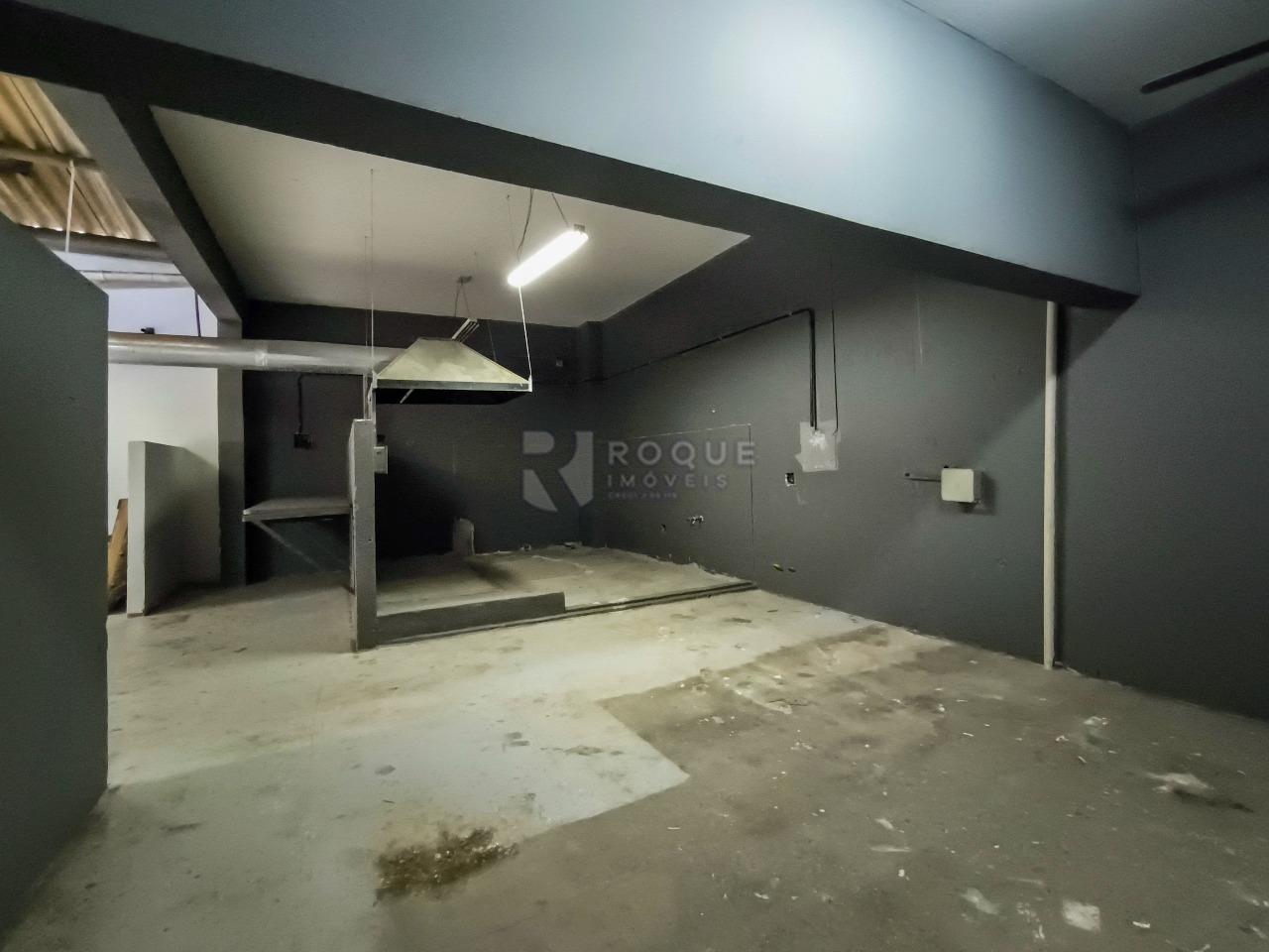 Prédio Comercial à venda no bairro Jardim Esmeralda: SALÃO